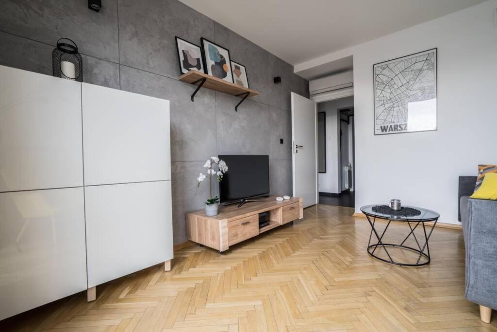 2Eco Royal Apart City Center Senatorska Old Town ワルシャワ エクステリア 写真